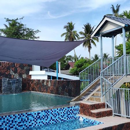 Aleesa Roomstay Pasir Puteh Exteriér fotografie