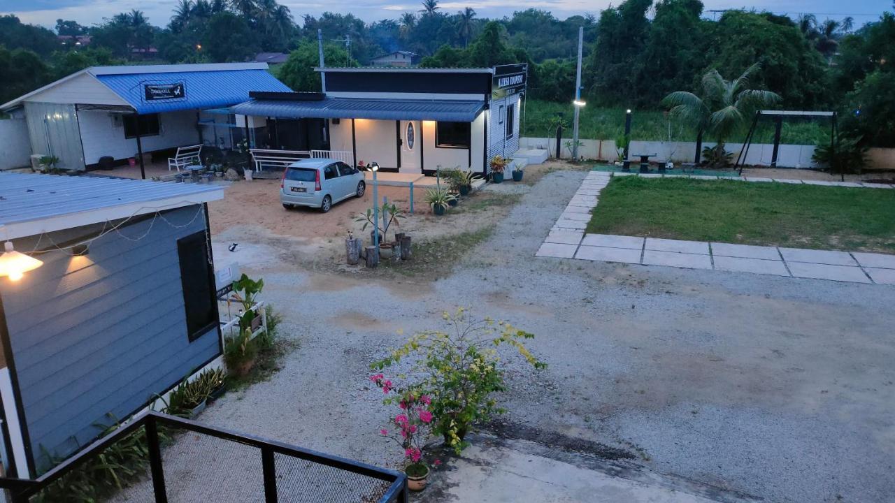 Aleesa Roomstay Pasir Puteh Exteriér fotografie